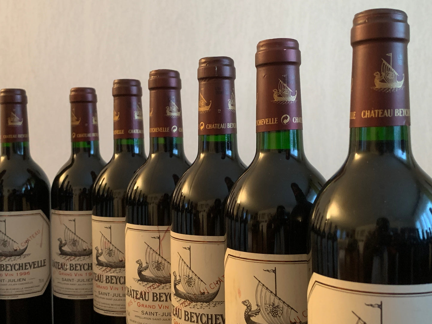 Lot 12x Saint-Julien, Château Beychevelle, 1996 ref. 9