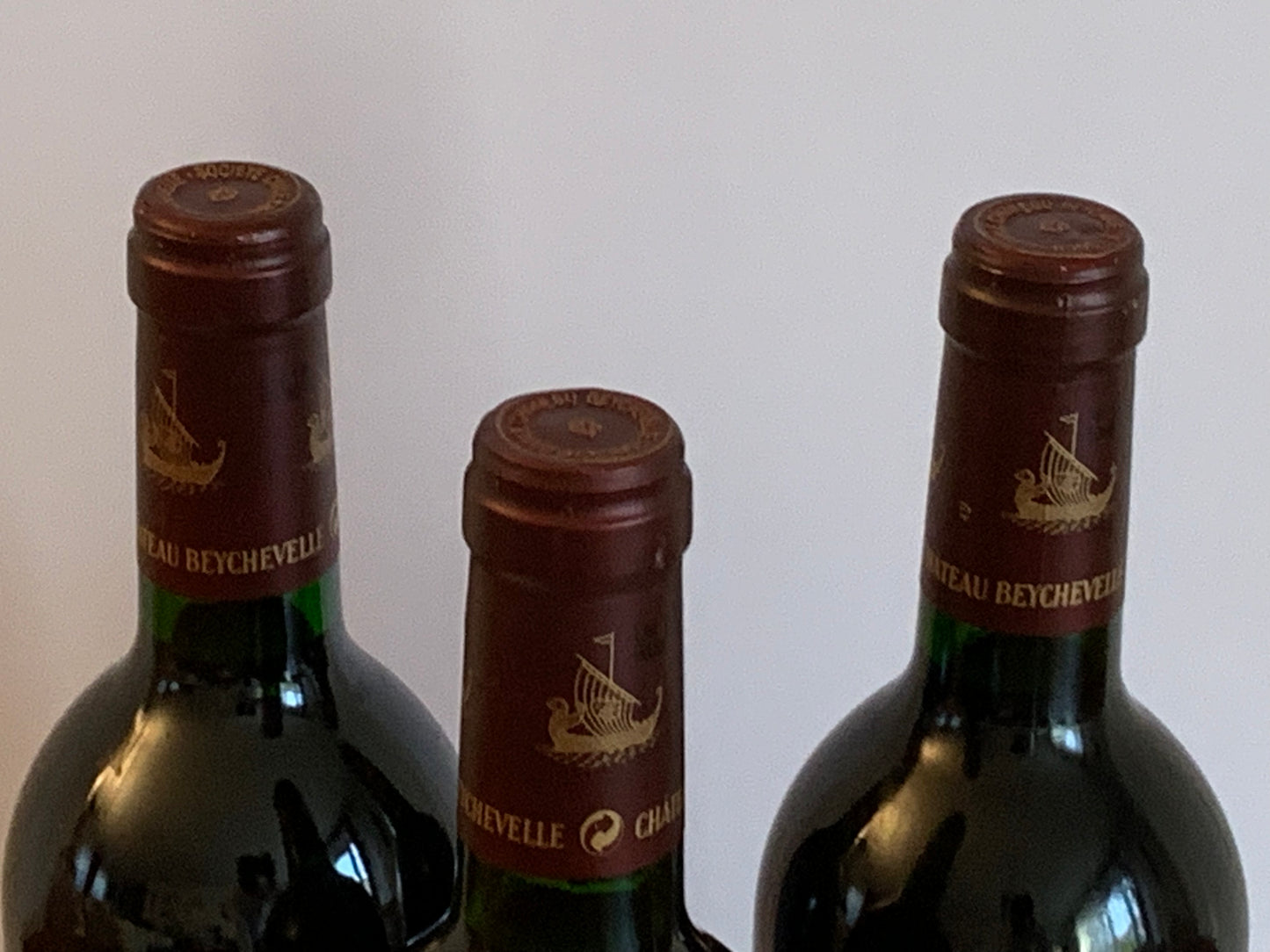 Lot 3x Saint-Julien, Château Beychevelle, 1996