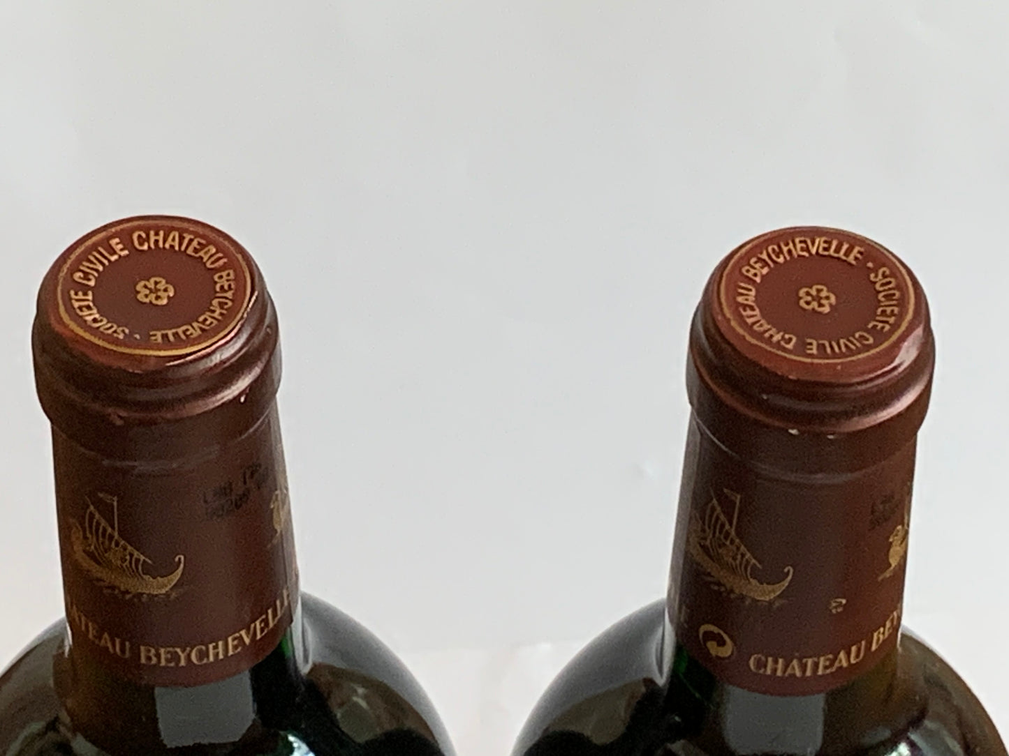 Lot 2x Saint-Julien, Château Beychevelle, 1996